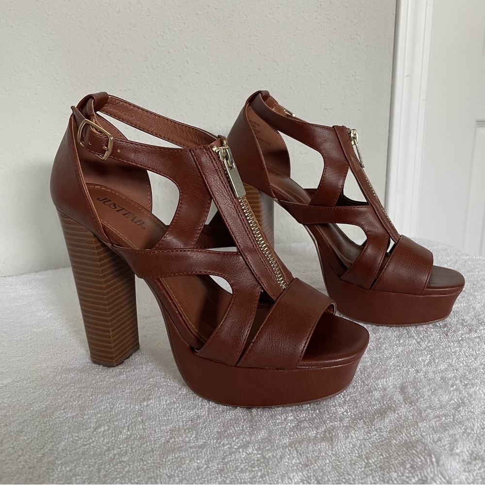 JustFab Brown Platform Heeled Sandals Women's Size 7.5